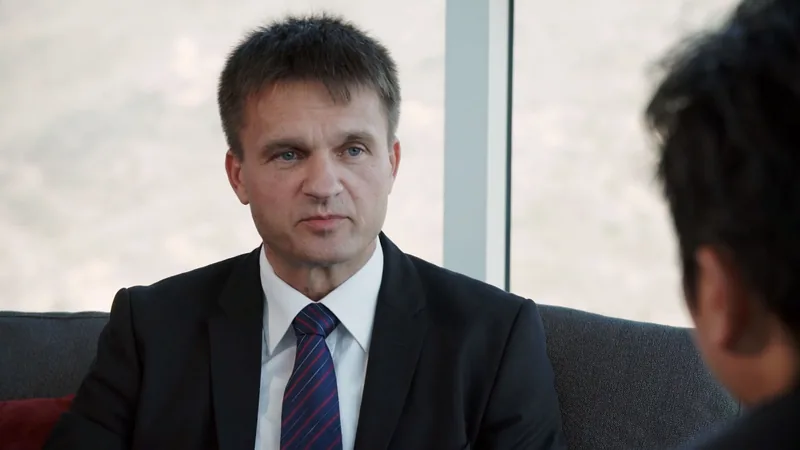 Janez Hudovernik